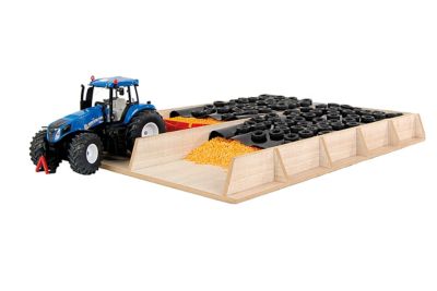 Kids Globe Wooden Slotsilo Toy, 1:32 Scale