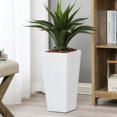 LuxenHome White MGO 18.5 in. Tall Tapered Square Planter, WH031-W