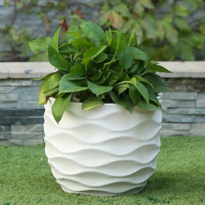 LuxenHome MGO Waves Round Planter, White, 11.6 in.