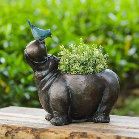 LuxenHome 6.2 qt MGO Brown Hippopotamus and Blue Bird Planter Planters