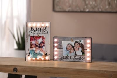 LuxenHome 2 pc. Friends and Family LED Picture Frame, WHD673