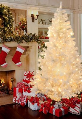 LuxenHome 7 ft. Pre-Lit LED Artificial Full Fir Christmas Tree, White