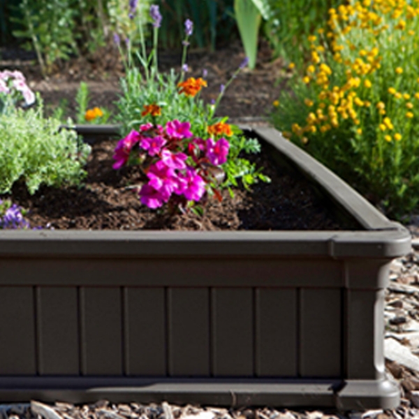 Gardening Tractor Supply Co.