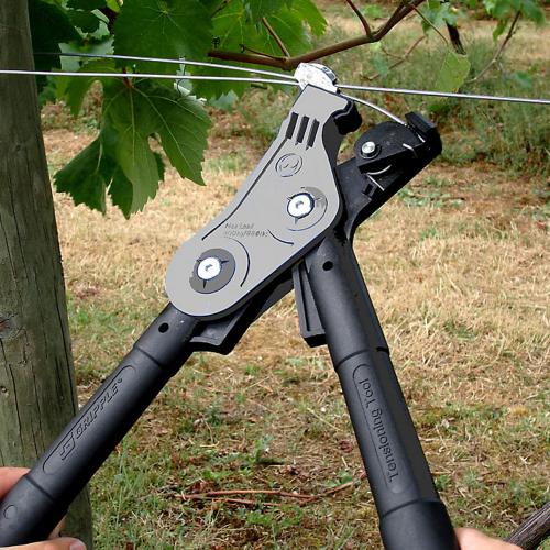 Fencing Tractor Supply Co.