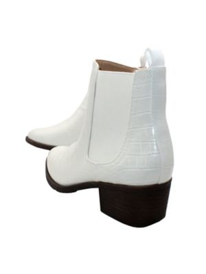 Image showing  Women's Carriage Chelsea Booties