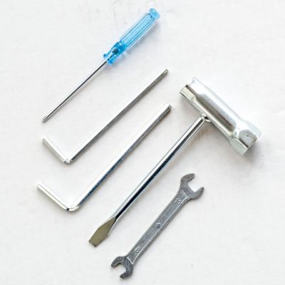 Image showing 5 th Sportsman Series 10 in. 32.6cc Gas Pole Saw with Hedge Trimmer