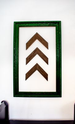 Image showing 3 th Barnwood USA BarnwoodUSA Rustic Farmhouse Espresso Wooden Chevron Arrows, 11 in. x 14 in., 3 pc.