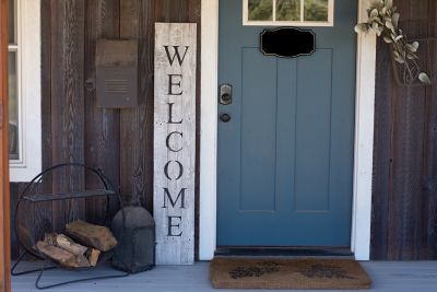 Barnwood USA Rustic Farmhouse 5ft White Wash Vertical Front Porch Welcome Sign