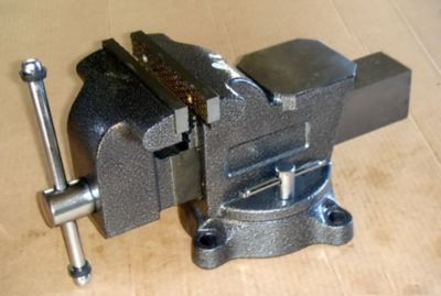 Image showing  5 in. Multi-Purpose Quick-Release Vise