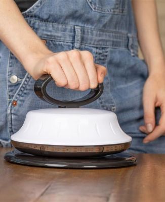 Image showing  CDB800 Magic (Lithium-Ion Battery) Cordless Duster and Buffer