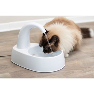 Image showing 8 th TRIXIE 84.5 oz. Curved Stream Automatic Plastic Pet Drinking Fountain