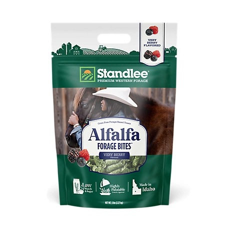 Standlee Alfalfa Forage Bites - Very Berry Flavor Horse Treat, 5 lb.
