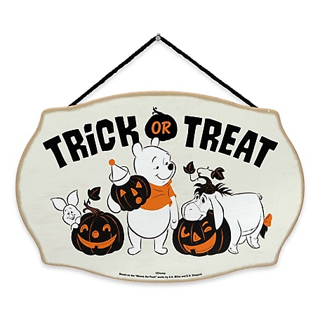 Open Road Brands Winnie the Pooh Trick or Treat Hanging Wood Wall Decor, 90213151