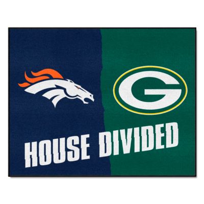 NFL House Divided Garden Flag - Packers Vs Bears Embossed Suede Outdoor Flag For Football Rivalry Display