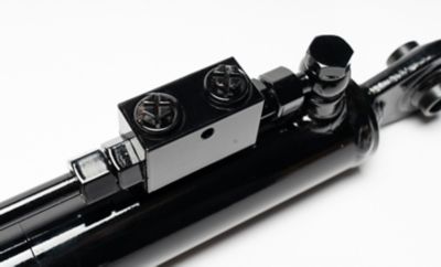 Image showing  Cat 1 18-1/8 in. to 23-3/8 in. Direct Hydraulic Top Link