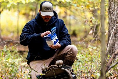 Image showing  Rope-A-Dope Attractant