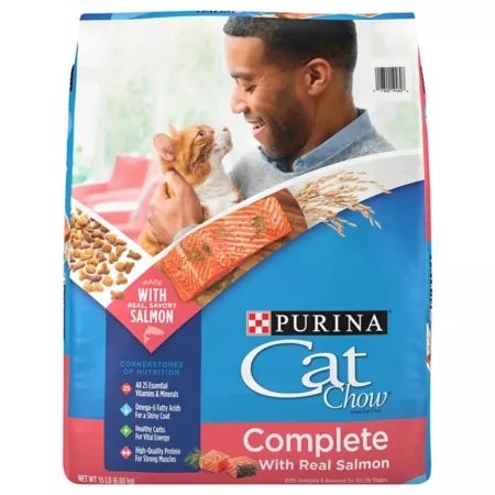 Purina Cat Chow All Life Stages Indoor/Outdoor Complete High Protein Salmon Recipe Dry Cat Food 15 lb Bag Dry Cat Food