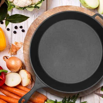 Image showing 5 th Commercial CHEF 15 in. Pre-Seasoned Cast Iron Skillet, CHFS1500