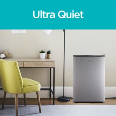 Image showing 6 th Black & Decker Compact Refrigerator Mini Fridge with Freezer,4.3 cu. ft., BCRK43V