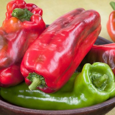 Image showing  Giant Marconi Pepper 19.3 oz., 2 pk., Live Plants