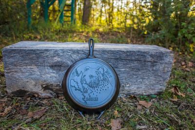Image showing  Seasoned Wildlife Series Bear Skillet