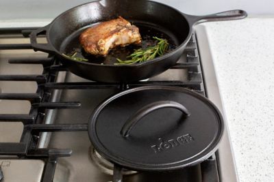 Image showing  Seasoned Round Flat Grill Press