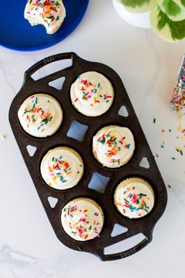 Image showing  Seasoned Cast Iron Muffin Pan