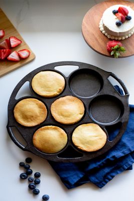 Image showing  Seasoned Mini Cake Pan