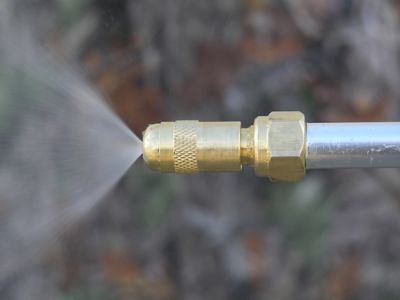 Image showing  18 in. Deluxe Heavy-Duty Spray Gun, 3/8 in., 300 PSI