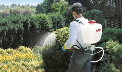 Image showing  4 gal. Backpack Sprayer with Piston Pump