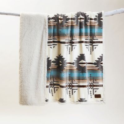 Image showing  Lone Mountain Plush Throw
