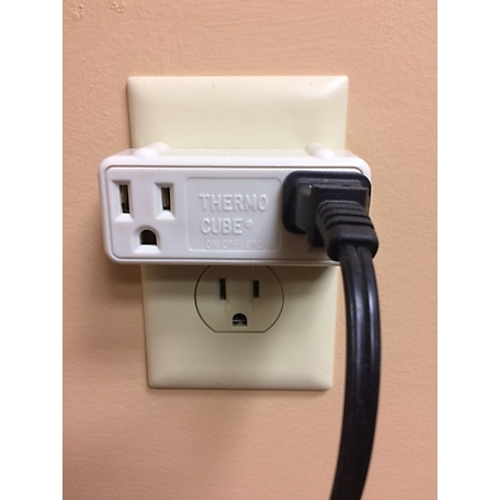 Thermostatically Controlled Dual Outlet, Cold Weather Thermo Plug,  Automatic Switch On Below 32°F&Off Over 50°F, Free from Turn Heater On by  Yourself