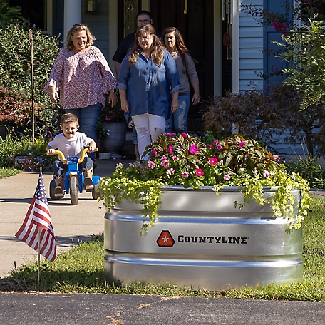 Tractor Supply Co. - Is there such a thing as bathtub envy? We're pretty  sure that's what we've got right now. Angela is living our dream with this  CountyLine stock tank bathtub