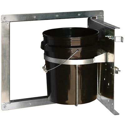 Behlen Country Swing Out Bucket Holder