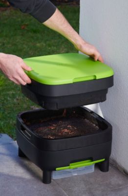 Image showing  6 cu. in. Worm Farm