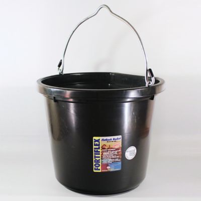 Fortiflex 5 gal. Flatback General Purpose Horse Bucket, Black