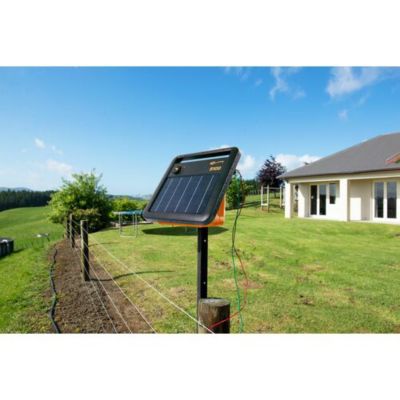 Image showing  0.73-Joule 8-Mile S100 Solar-Powered Fence Energizer