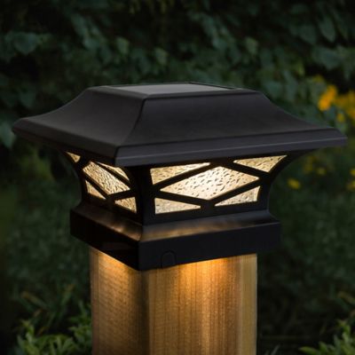 Image showing  20-Lumen Kingsbridge Dual Lighted Solar Post Cap, SLK807B