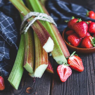 Image showing  Rhubarb Victoria, Set of 5 Plants, 84554