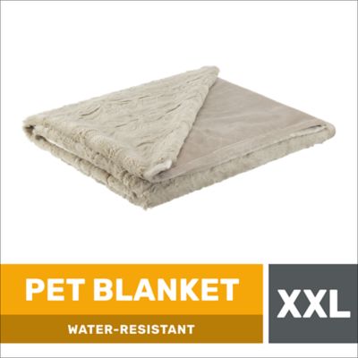 Retriever Simple Water-Resistant Pet Blanket, 50 in. x 60 in.