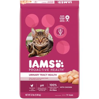 Iams PROACTIVE HEALTH Adult Urinary Tract Healthy Dry Cat Food with Chicken Cat Kibble, 22 lb. Bag