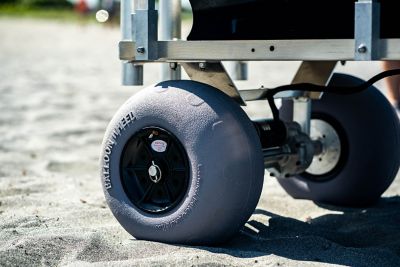 Image showing 5 th Kahuna Wagons 105 lb. Capacity Electric Big Kahuna Beach Wagon