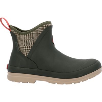 Image showing 6 th Muck Boot Company Women's Originals Low Waterproof Ankle Boots
