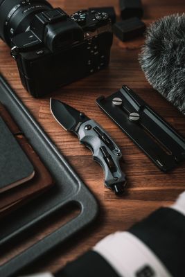 Image showing  2.4 in. Shuffle DIY Knife