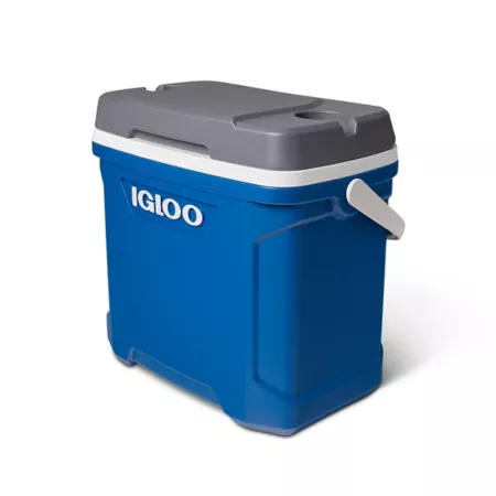 Igloo 30 quarts Latitude Cooler Chest Coolers