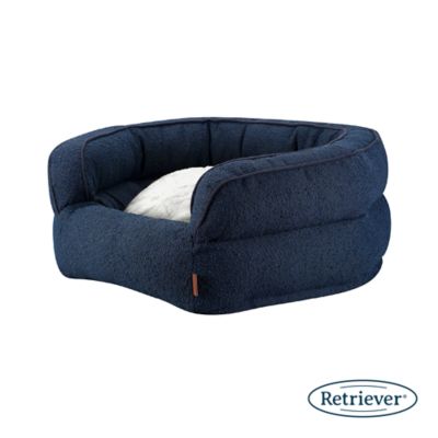 Image showing 5 th Retriever Hexagon Boucle Tricot Piping Dog Bed, 28 in.