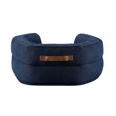 Image showing 6 th Retriever Hexagon Boucle Tricot Piping Dog Bed, 28 in.