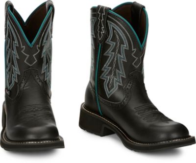 Image showing 6 th Justin Women's Gypsy Lyla Pull-On Round Toe Boots, 8 in.