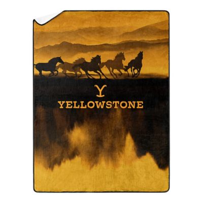 Northwest Yellowstone- Wild Horses 60 x 80 Slk Tch Sherpa Thw Yellowstone - Wild Horses