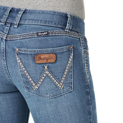 Image showing 3 th Wrangler Women's Low-Rise Retro Sadie Jeans